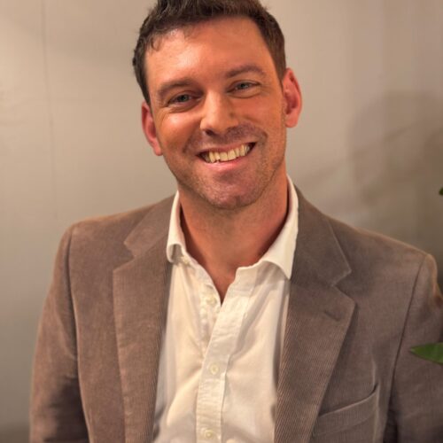 Jonathan is the global lead for Don Papa Rum, the premium Filipino rum brand recently acquired by Diageo PLC. Previously, Jonathan has worked on global giants such as Oreo, Belvita, Nivea and Captain Morgan, across a blend of global, regional and local roles; both in the UK and internationally.