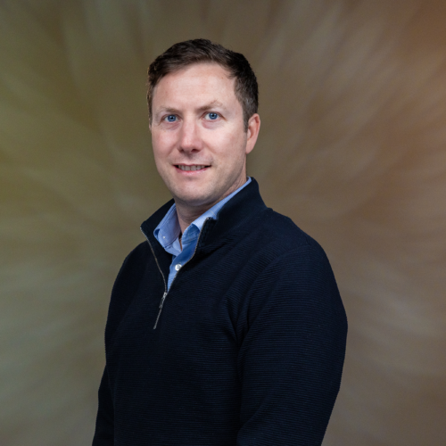 Richard is an accomplished leader in brand, partnerships, and marketing, with more than 20 years of experience creating impactful sponsorships, brand experiences, and campaigns. He began his career in New Zealand and has spent the past ten years in the UK, leading Canon EMEA’s brand team.